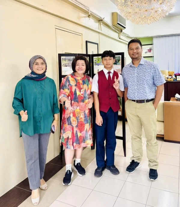 友族坚持要把孩子送入吉华独中 校长庄琇凤超级感动!